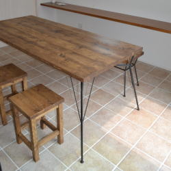 �O�d���鎭�s�̵��ް�Ƌ�E���ް���݂�calmfurniture�ߓ��Ƌ�z���C�ނ̃I�[�_�[�_�C�j���O�e�[�u��